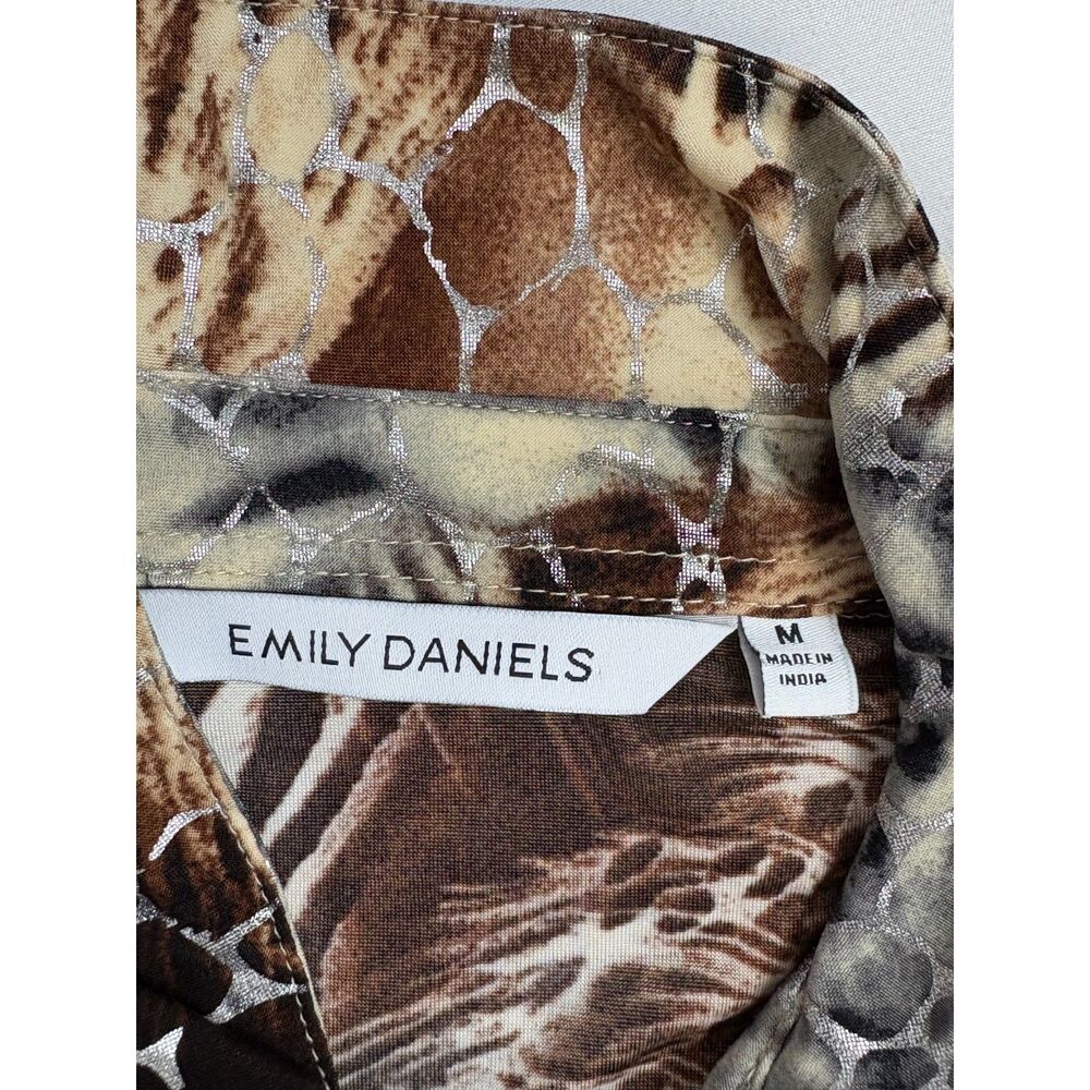 Emily Daniels Leopard Print Silver Button Down To… - image 5